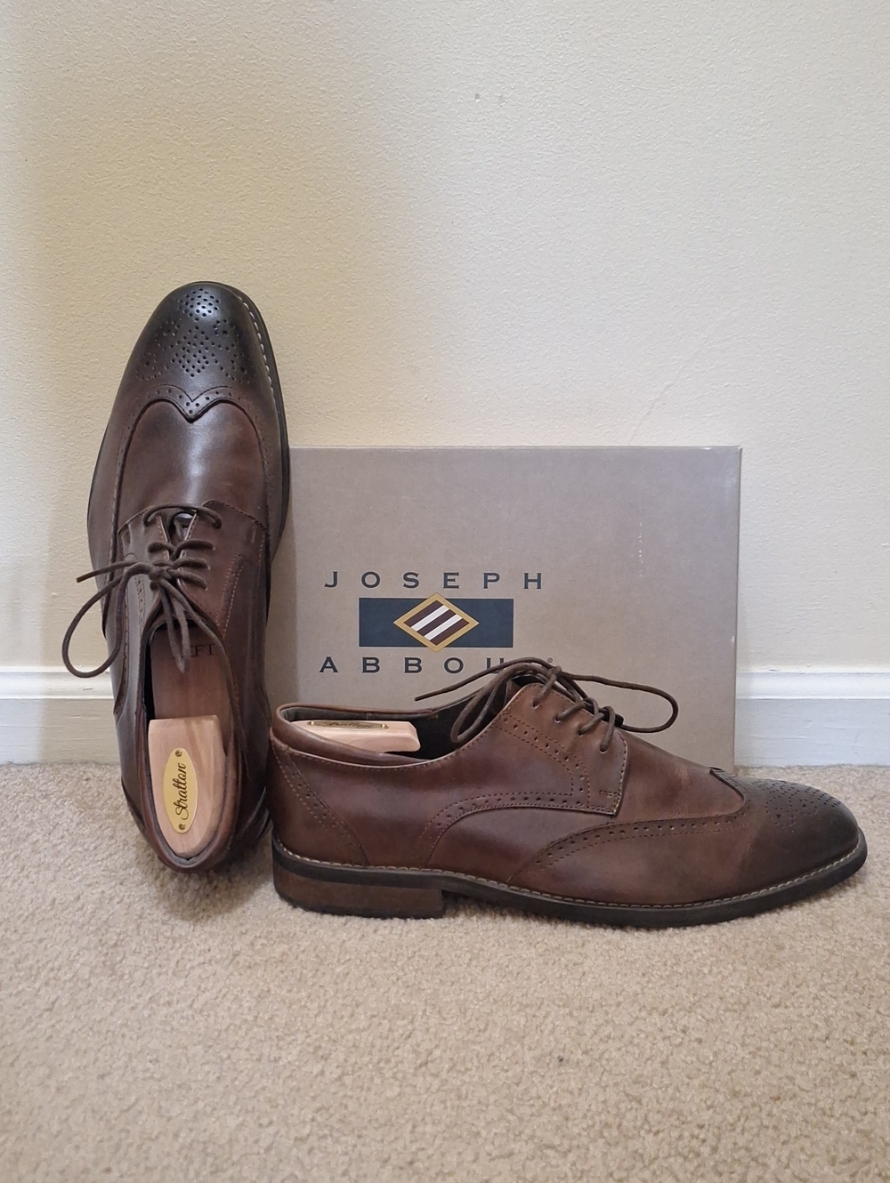 Joseph Abboud Men's Brown Wingtip Derby Dress Shoes w/Stratton Cedar Shoe Tree